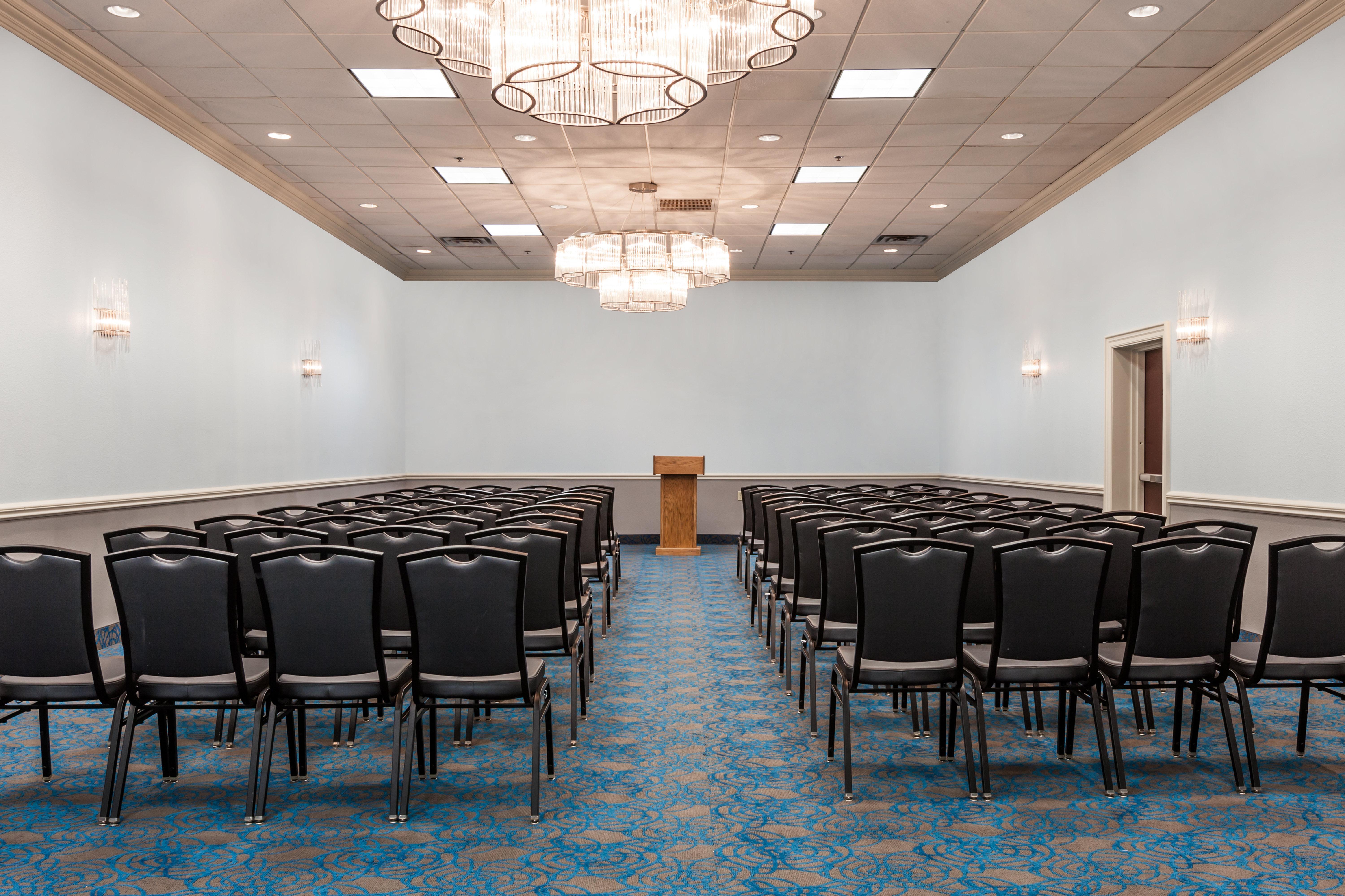 Holiday Inn Hotel & Suites Oklahoma City North By Ihg Εξωτερικό φωτογραφία