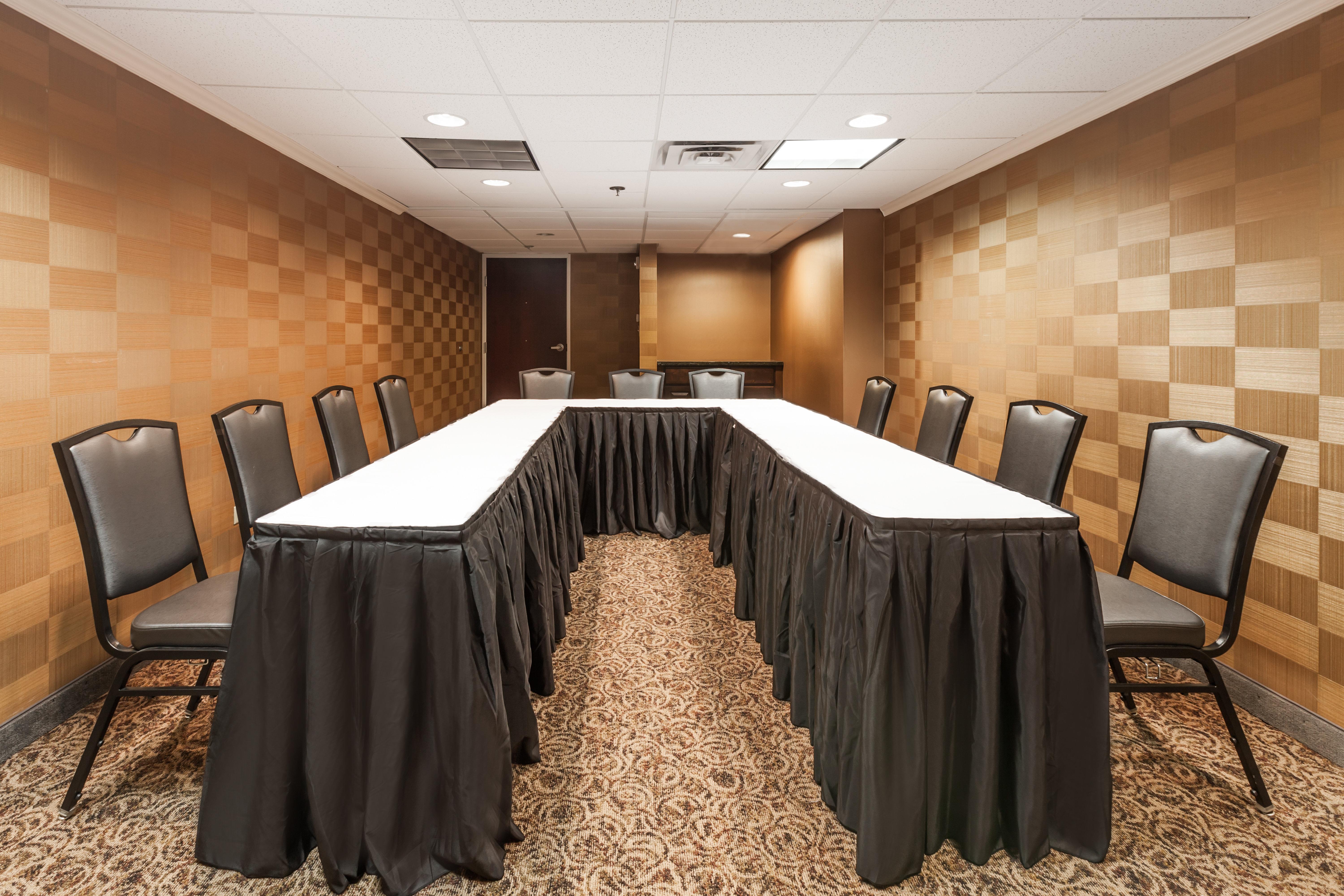 Holiday Inn Hotel & Suites Oklahoma City North By Ihg Εξωτερικό φωτογραφία