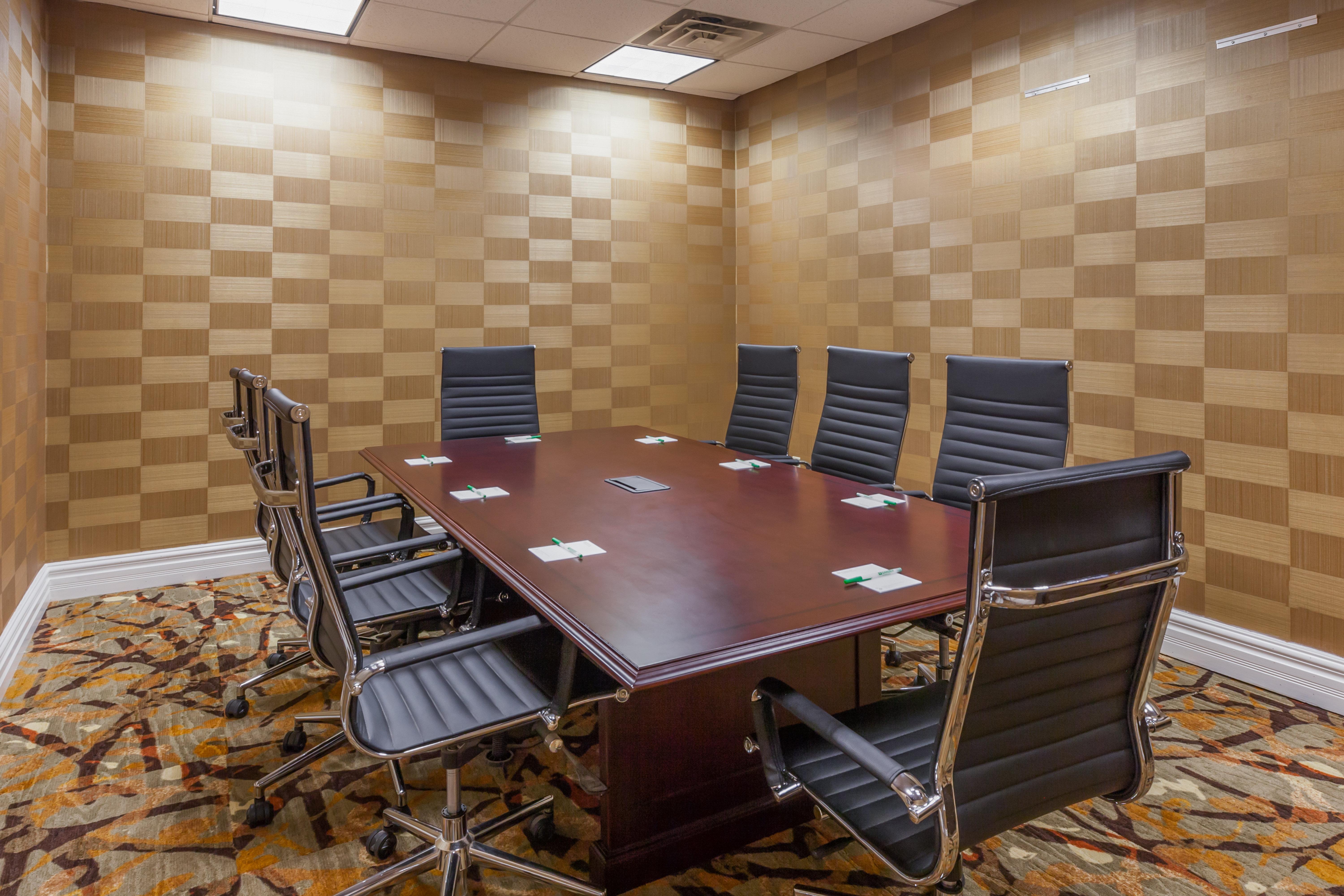 Holiday Inn Hotel & Suites Oklahoma City North By Ihg Εξωτερικό φωτογραφία