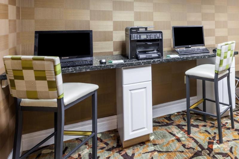 Holiday Inn Hotel & Suites Oklahoma City North By Ihg Εξωτερικό φωτογραφία